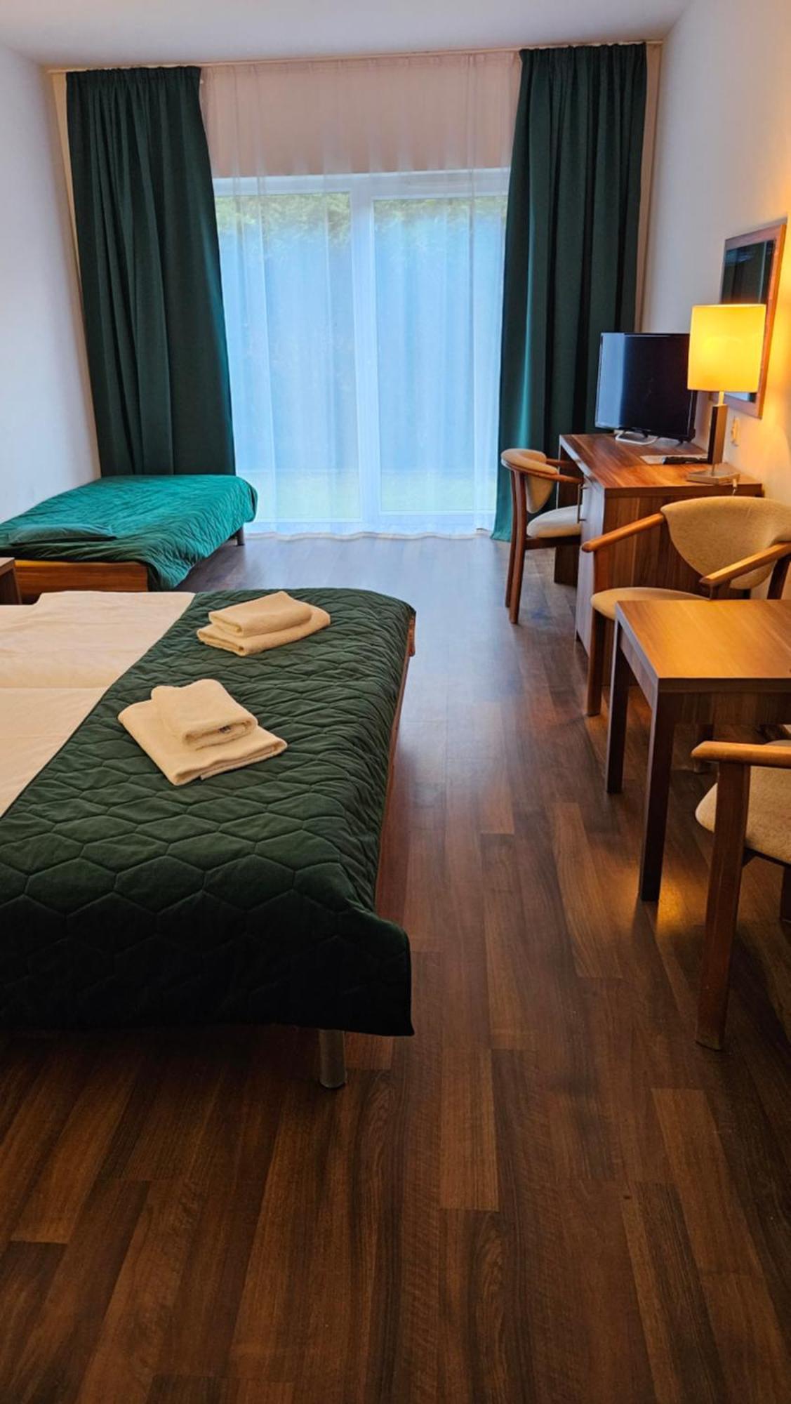 Bursztyn Spa كولوبرزيغ المظهر الخارجي الصورة